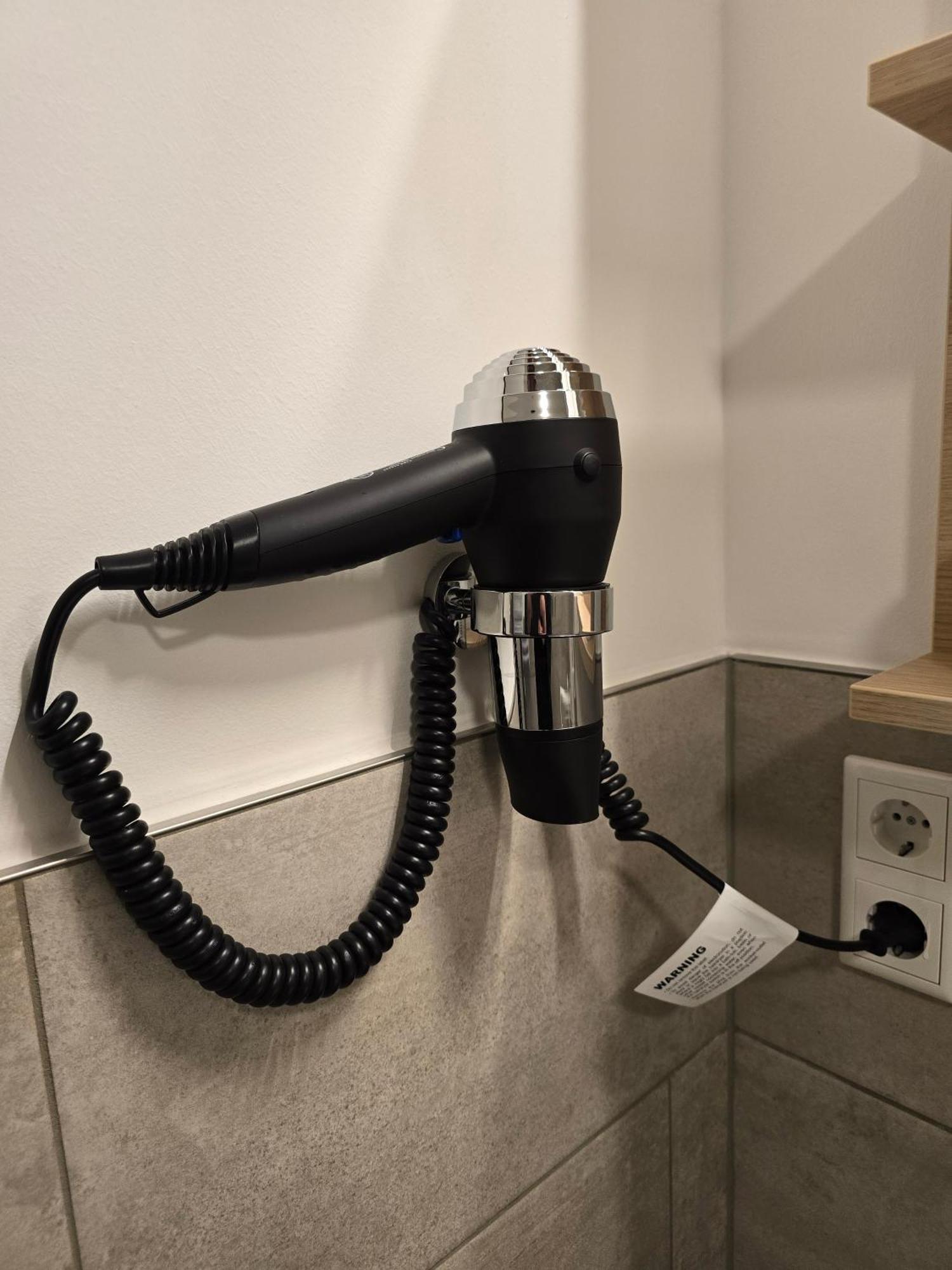 Fair N Square Hotel 24 Stunden Self-Check In Darmstadt Esterno foto